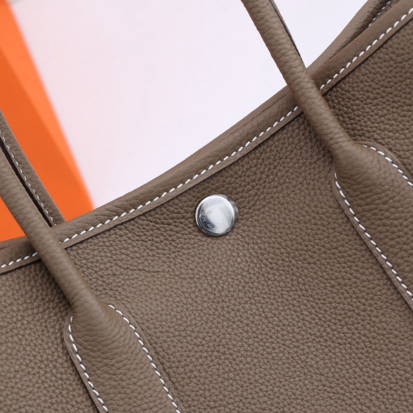 エルメスバッグ背面デザイン